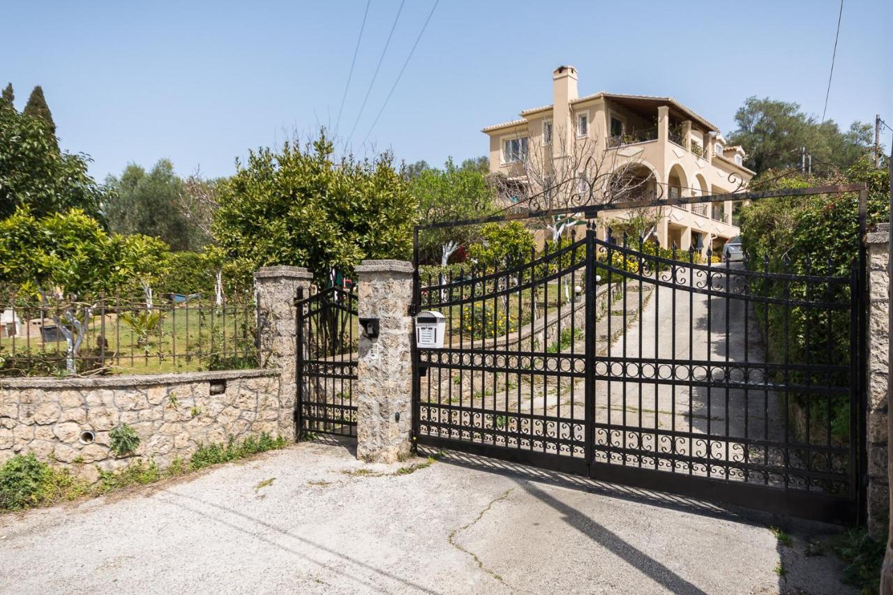 Dora'S Home Kanali  Bagian luar foto